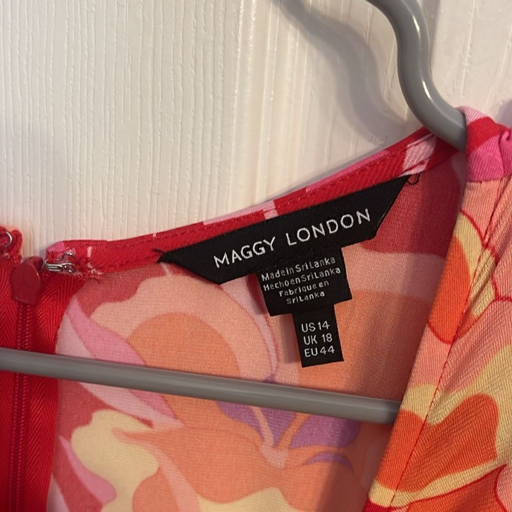 Maggy London Matte Jersey Short sleeve midi Dress 14 NWOT - Picture 4 of 9